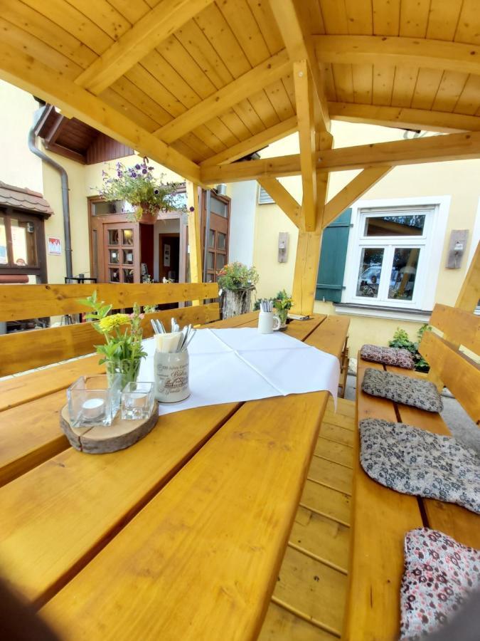 Landhotel Zum Boehm Рот Екстер'єр фото